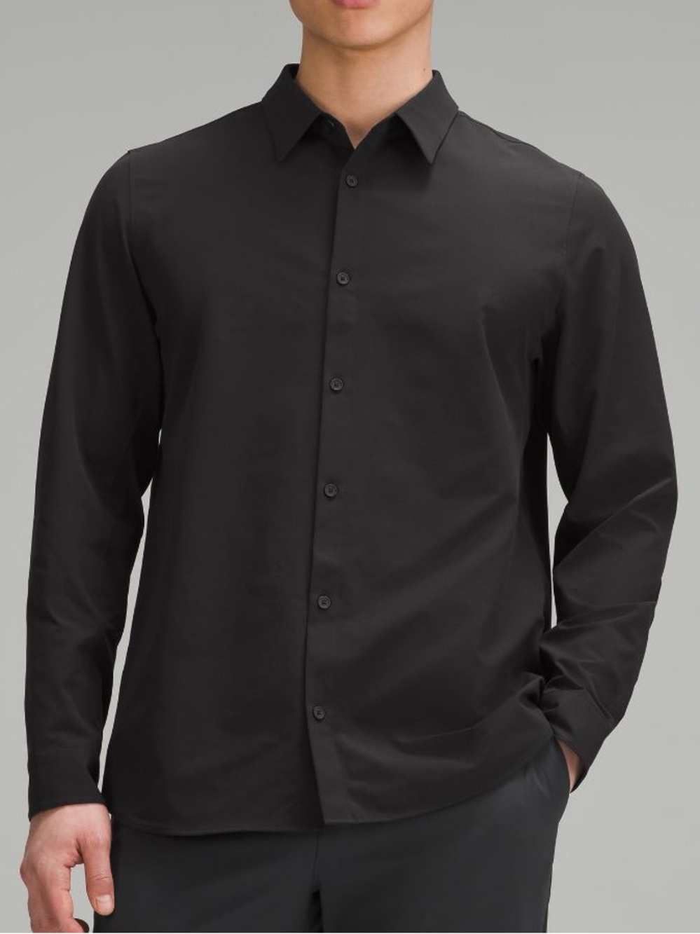 NWOT Lululemon Men's New Venture Classic Fit Black Button-Up Dress Shirt Size L